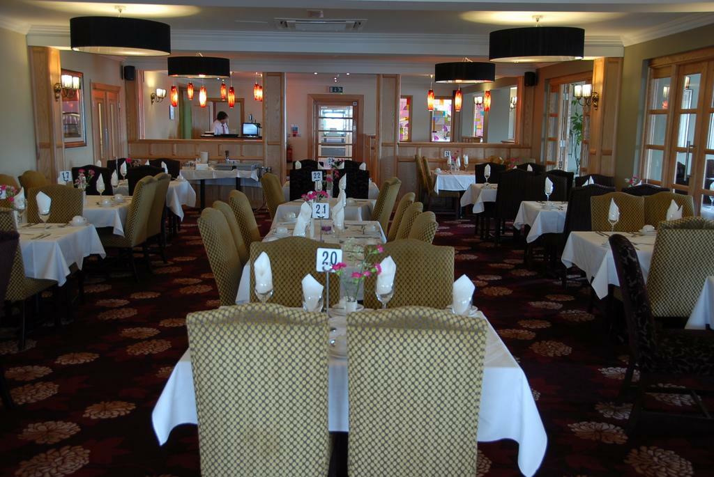 Curran Court Hotel Larne Ngoại thất bức ảnh